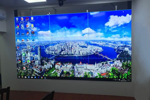 電子無(wú)縫拼接屏價(jià)格一般是多少錢？