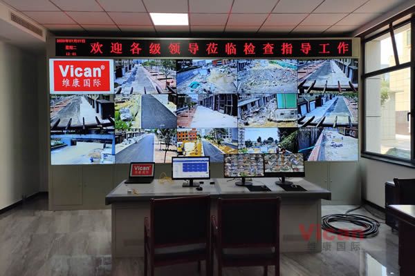 廣州某職業技術學院-監控拼接屏