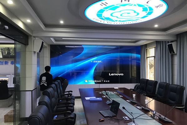 無縫拼接屏技術是什么，0mm拼縫技術怎么實現的？