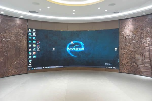 會議顯示大屏使用LED屏幕好，還是拼接屏好？