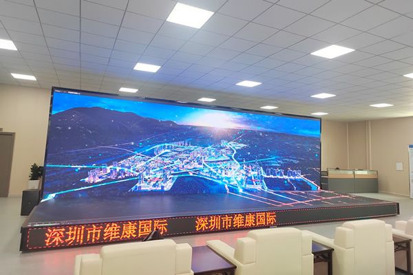 100平方的舞臺要多大的LED顯示屏？